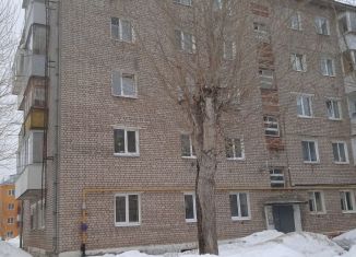 Продажа 3-комнатной квартиры, 50.9 м2, посёлок городского типа Звёздный, Школьная улица, 14