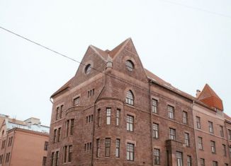 Сдается в аренду 3-комнатная квартира, 100 м2, Ленинградская область, Вокзальная улица, 7