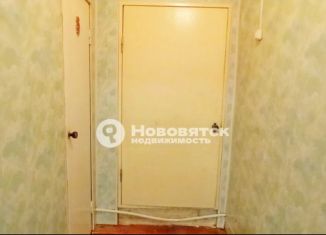 Продаю трехкомнатную квартиру, 98 м2, поселок Пригородный, Новостроевская улица, 5