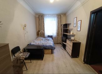 Продаю однокомнатную квартиру, 33 м2, Среднеуральск, улица Калинина, 29