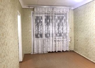 Продается 3-ком. квартира, 56 м2, Ахтубинск, Школьный переулок, 4