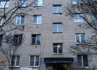 Продаю четырехкомнатную квартиру, 60.5 м2, Дедовск, улица Энергетиков, 16