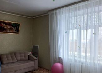 Продается двухкомнатная квартира, 65 м2, село Баган, Советская улица, 47