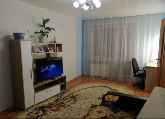 Продаю 2-комнатную квартиру, 36 м2, Екатеринбург, улица Кобозева, 29, улица Кобозева