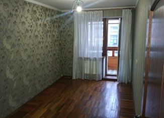 Продается 3-ком. квартира, 80 м2, Санкт-Петербург, улица Уточкина, 9, улица Уточкина