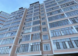 Двухкомнатная квартира на продажу, 68 м2, Махачкала, улица Джамбулатова, 109