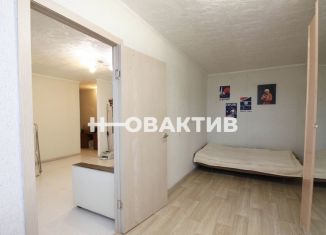 Продам двухкомнатную квартиру, 45.4 м2, Новосибирск, улица Дмитрия Шамшурина, 4