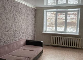 Продаю 4-ком. квартиру, 78 м2, Ишимбай, Стахановская улица, 16А