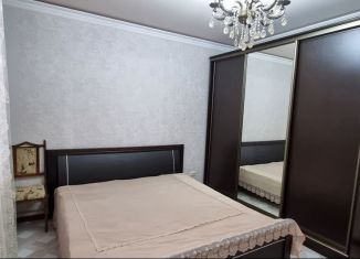 Сдача в аренду трехкомнатной квартиры, 100 м2, Дагестан, улица Хандадаша Тагиева, 35Е