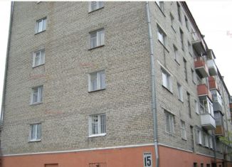 Продается 2-комнатная квартира, 42 м2, Екатеринбург, Гурзуфская улица, 15, Гурзуфская улица