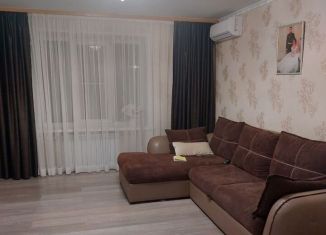 Продаю 2-комнатную квартиру, 59 м2, Тихорецк, улица Чапаева, 1Г