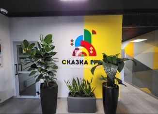 Продаю 2-ком. квартиру, 67.5 м2, Краснодар, улица имени В.Н. Мачуги, 166, ЖК Сказка Град