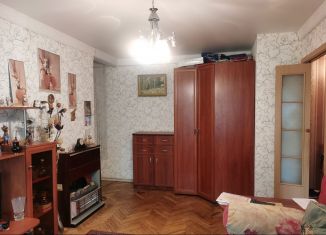Продается 3-комнатная квартира, 59 м2, Санкт-Петербург, Бухарестская улица, 72к2, муниципальный округ Волковское