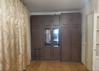 Продается 1-комнатная квартира, 32 м2, посёлок Стрельна, Санкт-Петербургское шоссе, 65