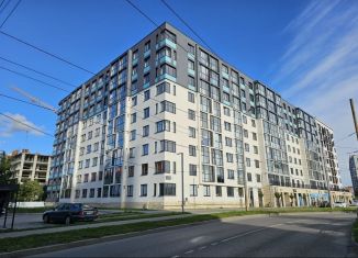 Продам 1-комнатную квартиру, 41.7 м2, Калининград, Московский район, Батальная улица, 65Б