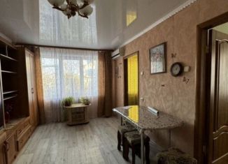 Продается 3-комнатная квартира, 54 м2, Ставропольский край, улица Долина Роз, 4