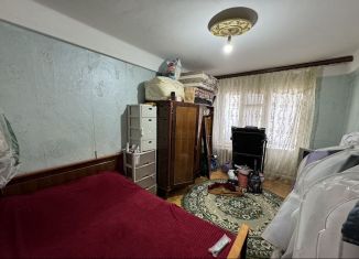 Продам 2-ком. квартиру, 52 м2, Махачкала, улица Абдулхакима Исмаилова, 40