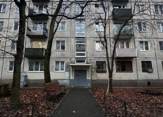 Продается 3-комнатная квартира, 59 м2, Санкт-Петербург, Красногвардейский район, проспект Энергетиков, 52