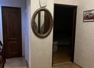 Сдам в аренду трехкомнатную квартиру, 80 м2, Москва, 3-я улица Марьиной Рощи, 4к1, метро Марьина Роща