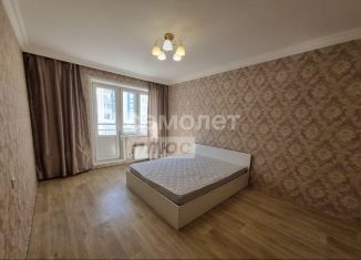 Продажа 1-ком. квартиры, 40 м2, Липецк, улица Сергея Казьмина, 5