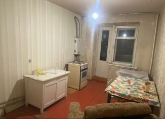 Сдача в аренду трехкомнатной квартиры, 65 м2, Беслан, улица Мира, 18