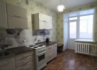 Продается однокомнатная квартира, 38 м2, Пермь, улица Калинина, 42