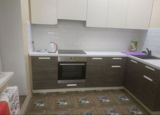 Аренда 3-комнатной квартиры, 80 м2, Москва, Фортунатовская улица, 10, район Соколиная Гора