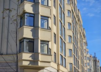 Продается 2-ком. квартира, 69.3 м2, Калининград, улица Старшины Дадаева, 55