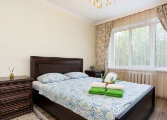 Сдается трехкомнатная квартира, 64 м2, Пятигорск, улица Кучуры, 18