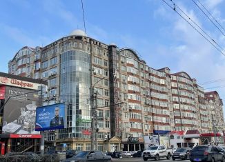 Продам 3-комнатную квартиру, 80.9 м2, Махачкала, проспект Имама Шамиля, 15