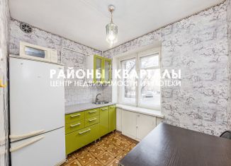 Продам 3-ком. квартиру, 62.8 м2, Челябинск, улица Чайковского, 14