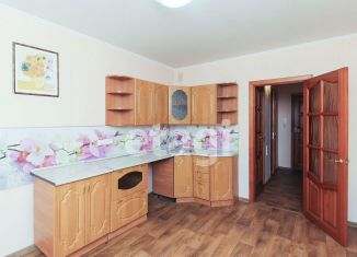 Продам 1-комнатную квартиру, 50 м2, Тюмень, Народная улица, 4к3, Восточный округ