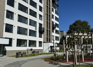 Продам 2-комнатную квартиру, 65 м2, Калининград, улица Куйбышева, 84