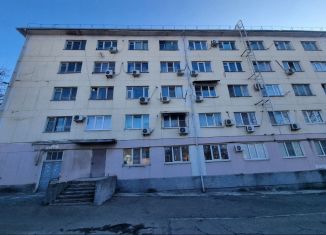 Продаю комнату, 19 м2, Новороссийск, улица Сакко и Ванцетти