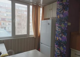 Продается 1-комнатная квартира, 13 м2, Тюмень, улица Республики, 243