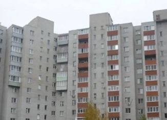 Аренда однокомнатной квартиры, 45 м2, Рязань, улица Зубковой, 27к3