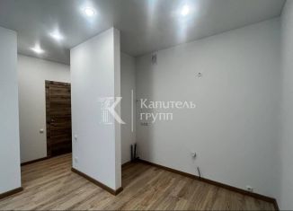 Продажа 1-ком. квартиры, 37 м2, Тюмень, улица Андрея Приказнова, 7, Калининский округ