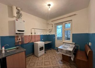 Продам 2-ком. квартиру, 51 м2, Астраханская область, Астраханская улица, 13А