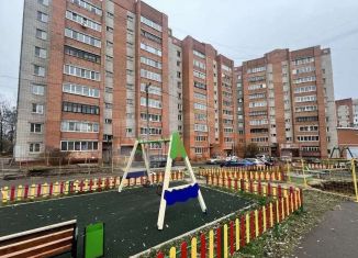 Продается 3-ком. квартира, 91 м2, Ярославль, улица Рыкачёва, 18