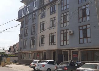 Продаю помещение свободного назначения, 50 м2, Махачкала, улица Ахульго, 44, Кировский район