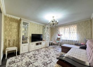 Продаю 2-ком. квартиру, 60 м2, Нальчик, улица Мовсисяна, 21