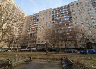 Продам 3-ком. квартиру, 76 м2, Москва, улица Менжинского, 23к1