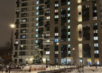 Продам 1-ком. квартиру, 40 м2, Москва, улица Михайлова, 31А