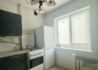 Сдам в аренду 2-ком. квартиру, 45 м2, Тула, улица Кутузова, 86