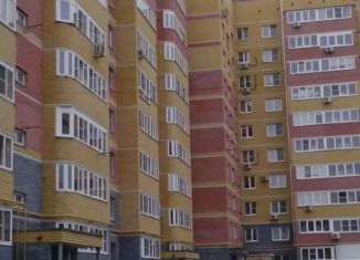 Продаю 1-ком. квартиру, 38 м2, Нижний Новгород, улица Космонавта Комарова, 2к2, метро Заречная