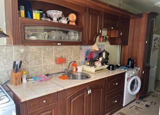 Продам 3-комнатную квартиру, 80 м2, Дербент, улица Сальмана, 49Б