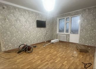 Двухкомнатная квартира в аренду, 60 м2, Дагестан, улица Буйнакского, 91