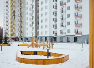 Продаю 3-комнатную квартиру, 73 м2, деревня Патрушева, улица Петра Ершова, 8