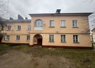 Продажа трехкомнатной квартиры, 94.8 м2, Починок, Советская улица, 59