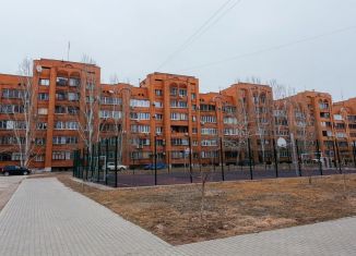 Продаю 5-ком. квартиру, 143 м2, Волгоград, улица 50 лет Октября, 30